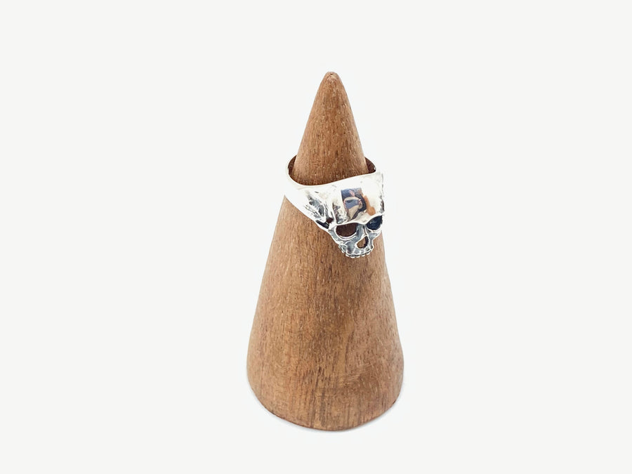 Skully Ring - Stone Cooper