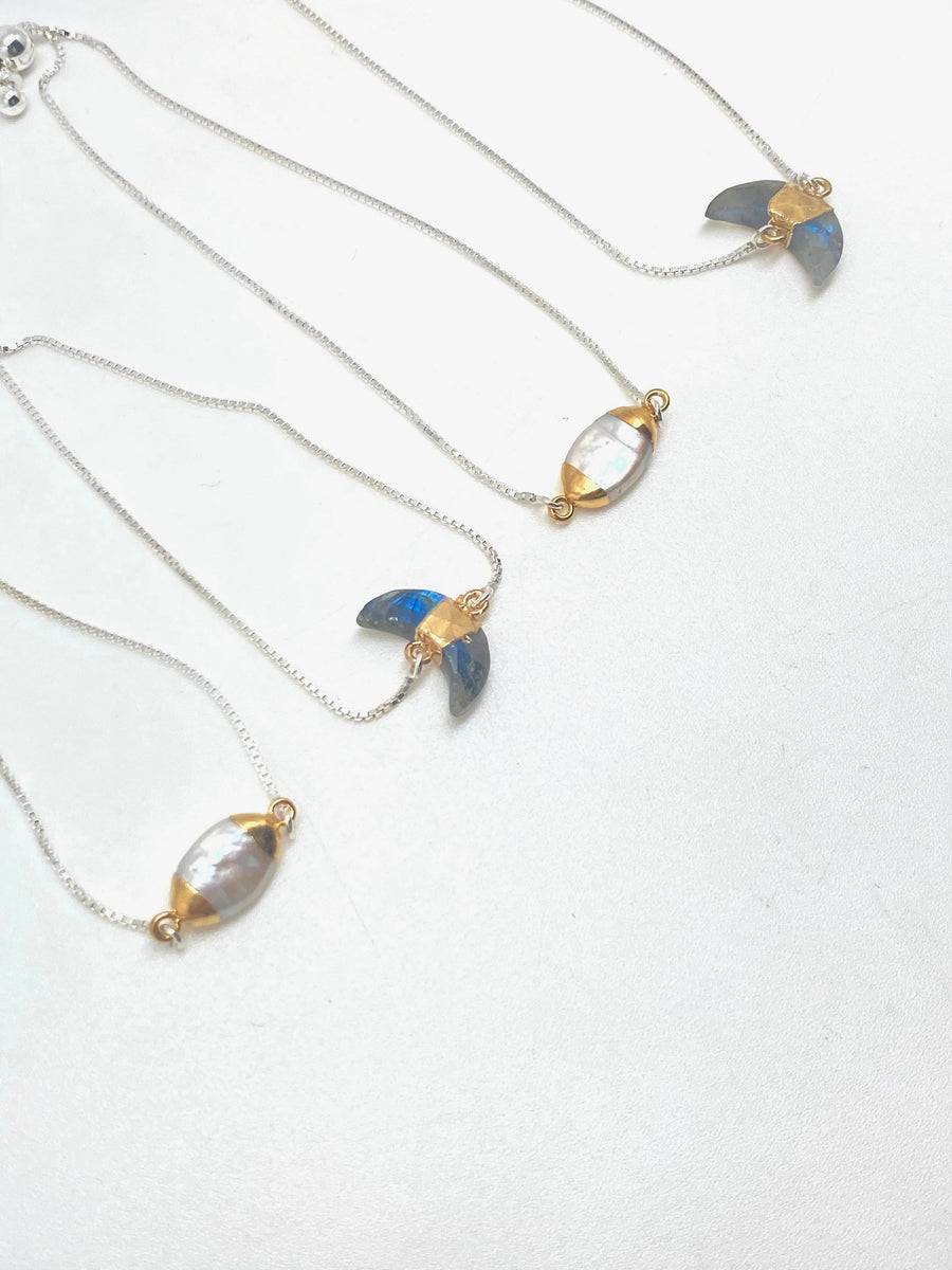 Serene Pearl Slider - Stone Cooper