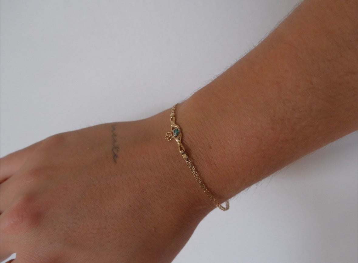 Emerald 14K Vintage Claddagh Bracelet - Stone Cooper