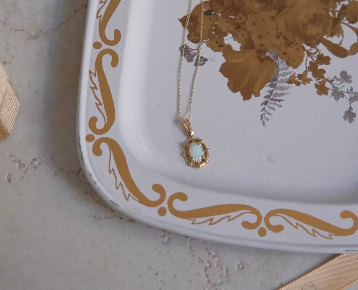 10K Vintage Opal Necklace - Stone Cooper