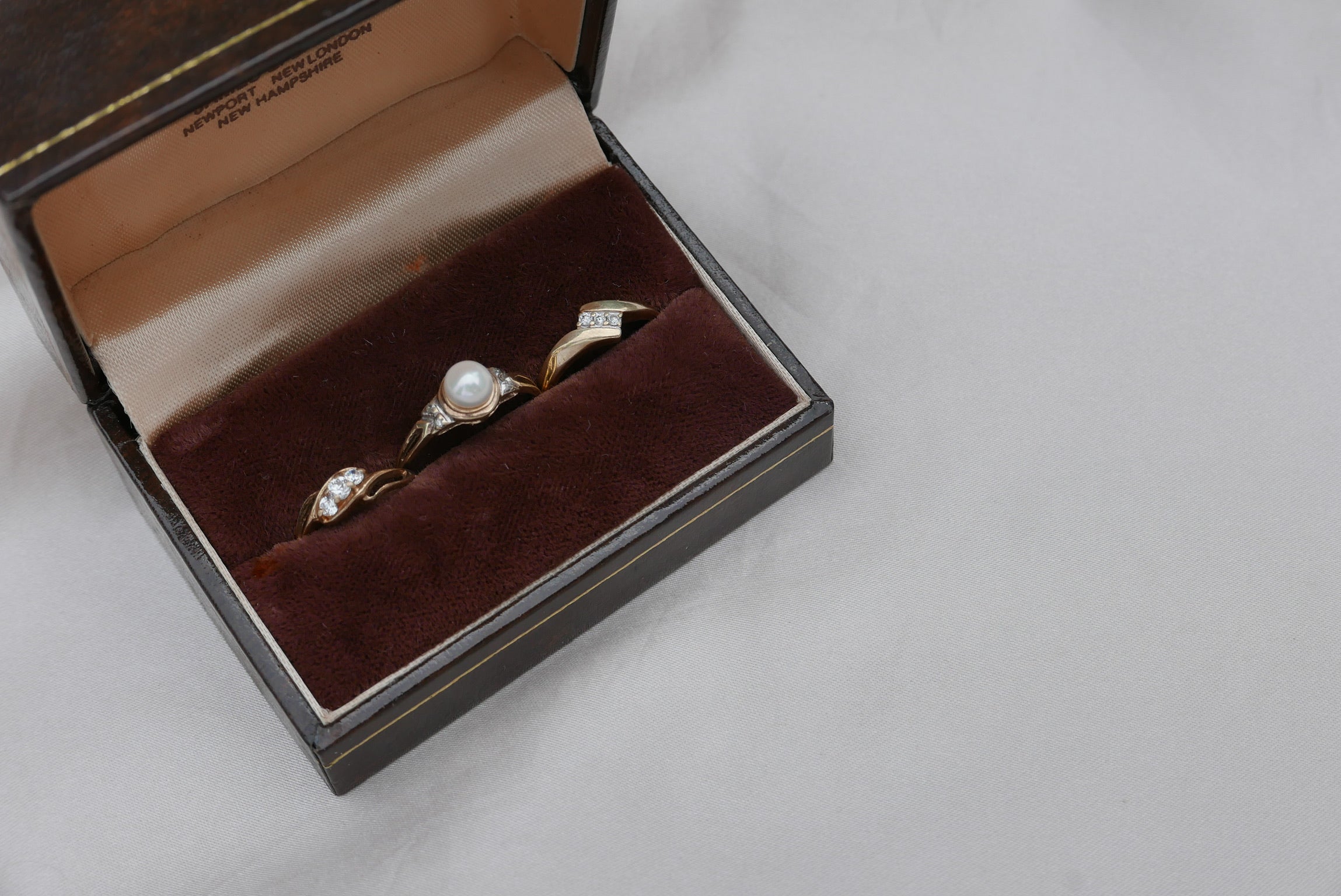 Sweet Vintage Diamond 10K Ring (3.75)