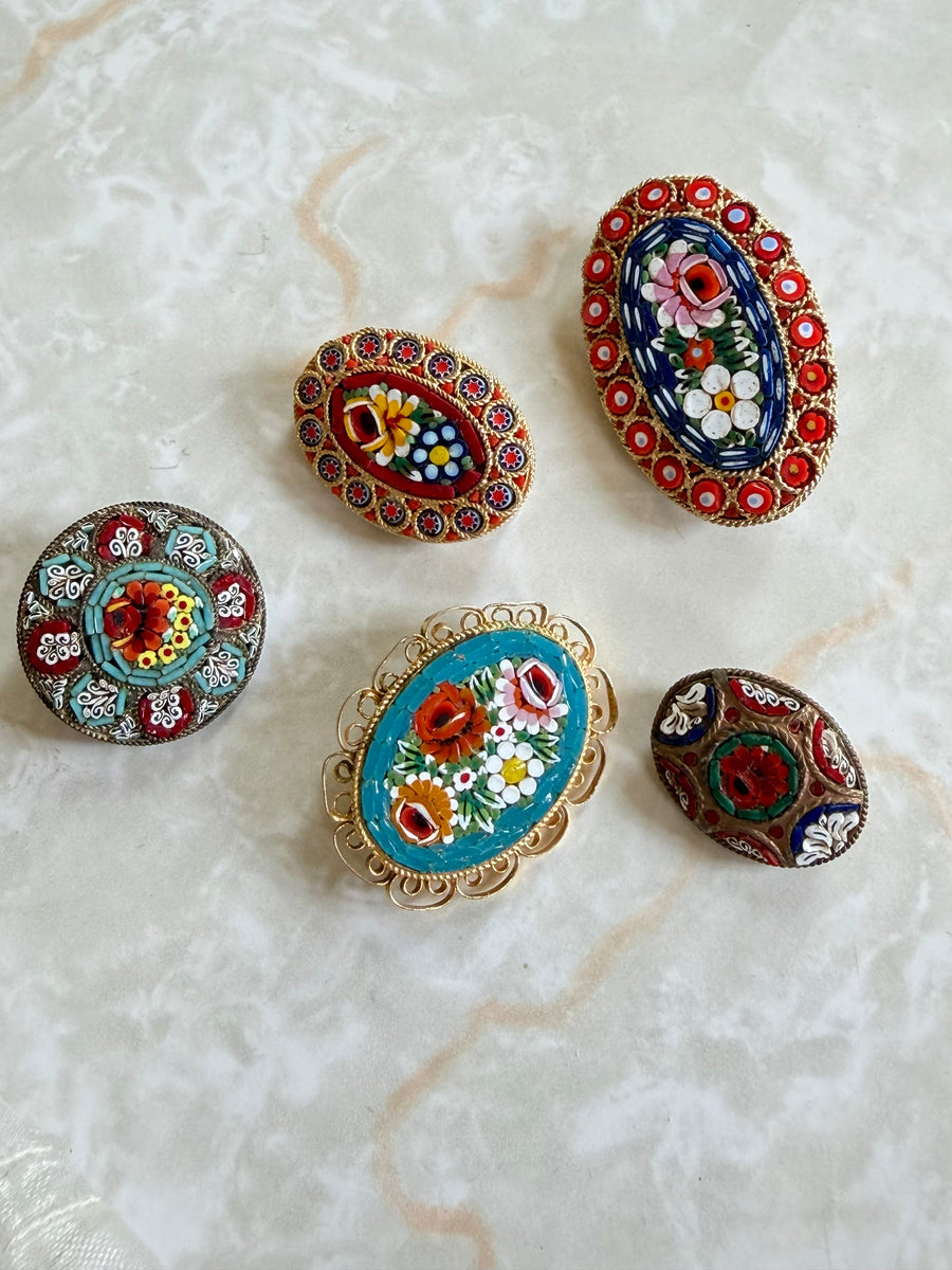 Vintage Micro-Mosaic Round Flower Medallion Brooch