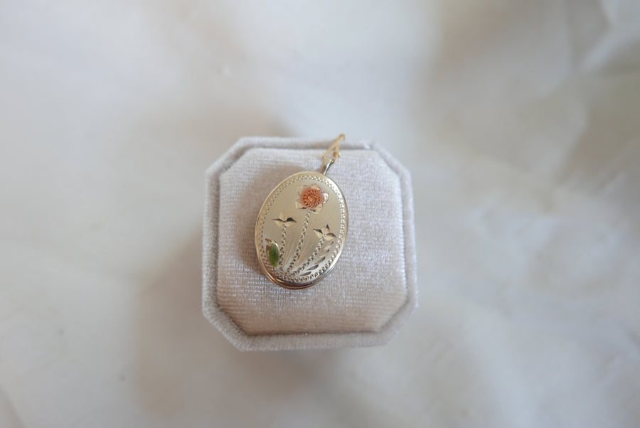 Doreen Vintage Flower Locket