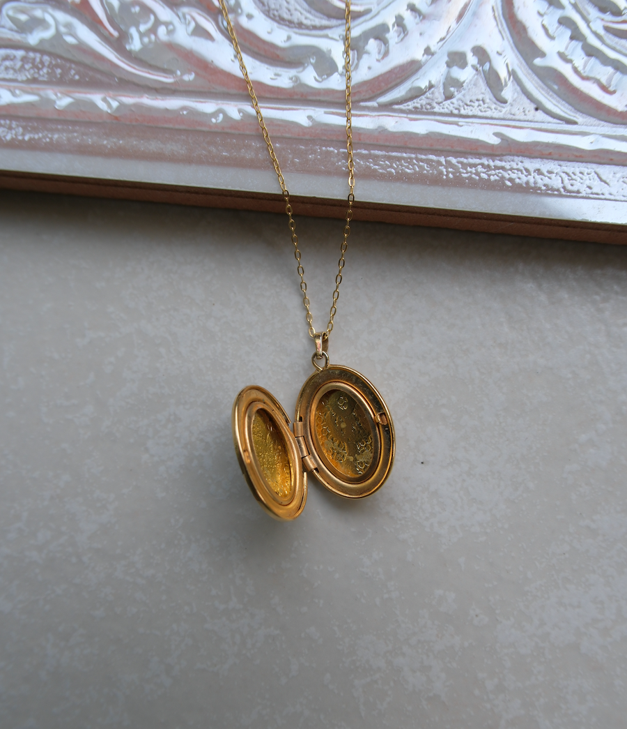Blooma Gold-Filled Flower Locket