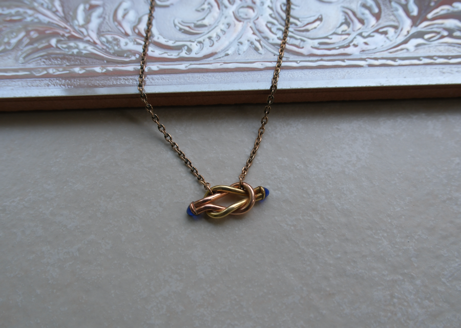 Taddy Knot Necklace
