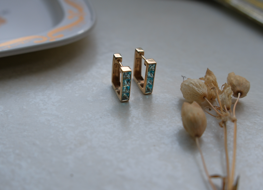 Vintage 14K Topaz Huggies