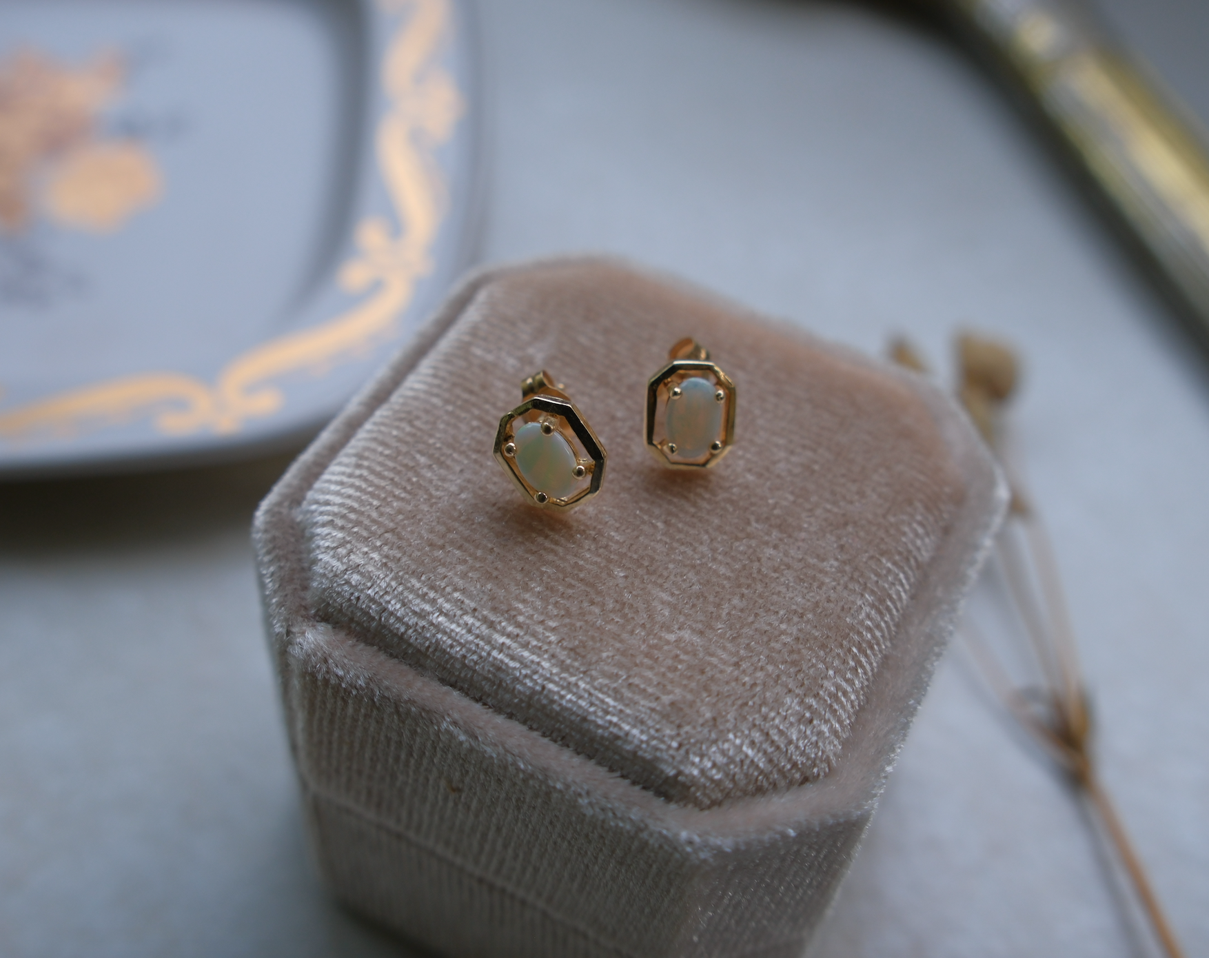 Loretta Vintage 14K Opal Studs