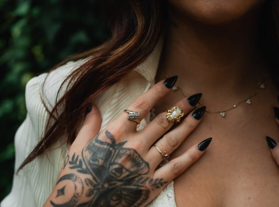 Diamond Cluster 10K Vintage Cocktail Ring (7)