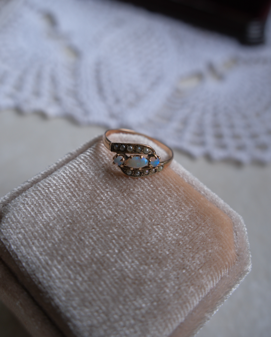 10K Victorian Opal, Seed Pearl Ring (7)