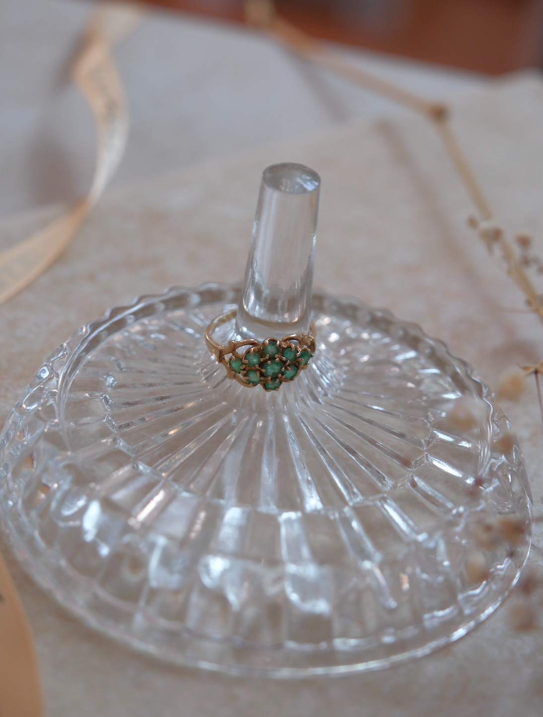 10K Emerald Cluster Estate Ring (8)