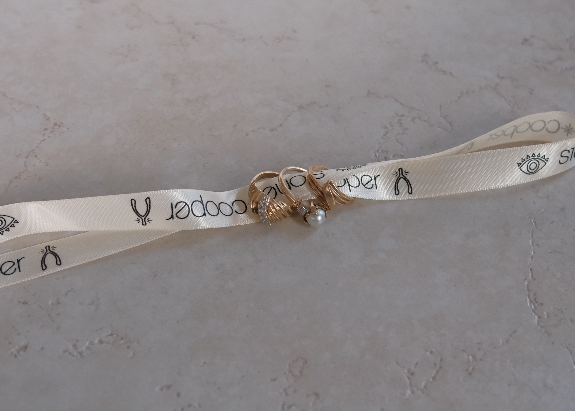 10K Gold Retro Twist Ring (6) - Stone Cooper