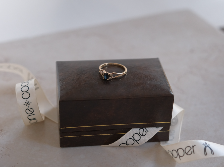 10K Vintage Sapphire Diamond Ring (6) - Stone Cooper