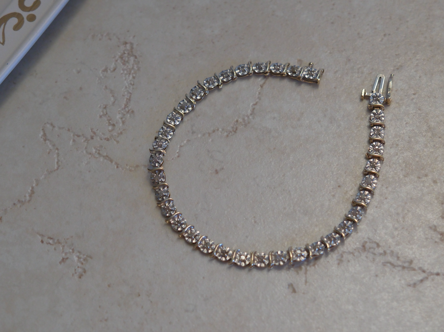 10K Vintage Rosette Diamond Tennis Bracelet
