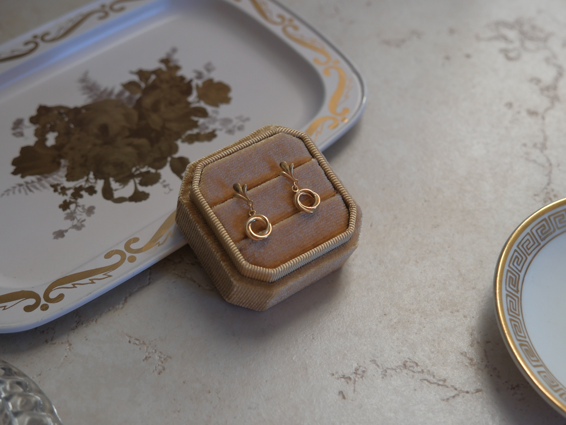 Kaleope 14K Dangle Studs