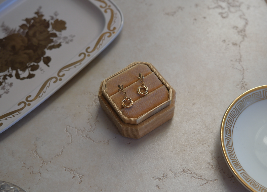 Kaleope 14K Dangle Studs