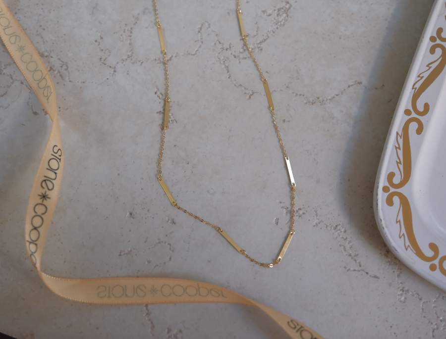 14K Gold Textured Bar-Chain