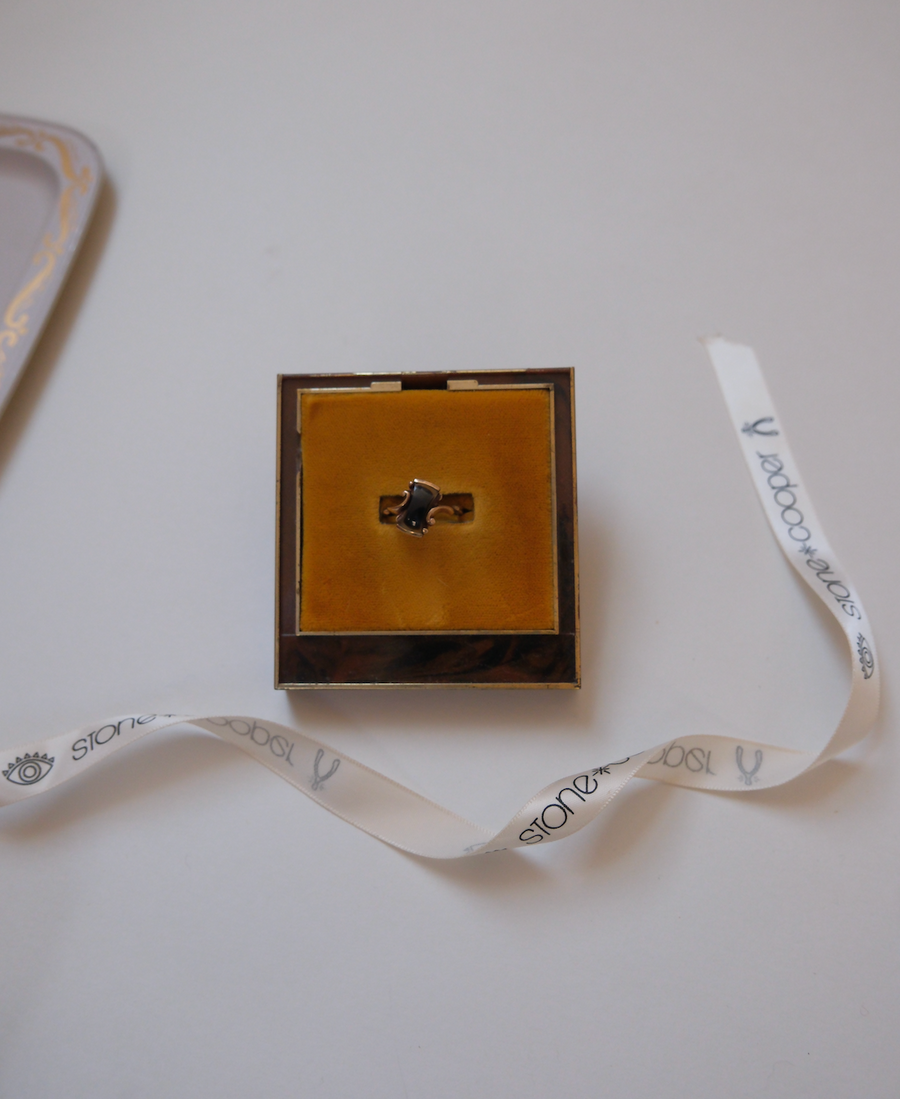 10K Vintage Agate Ring (6.5)