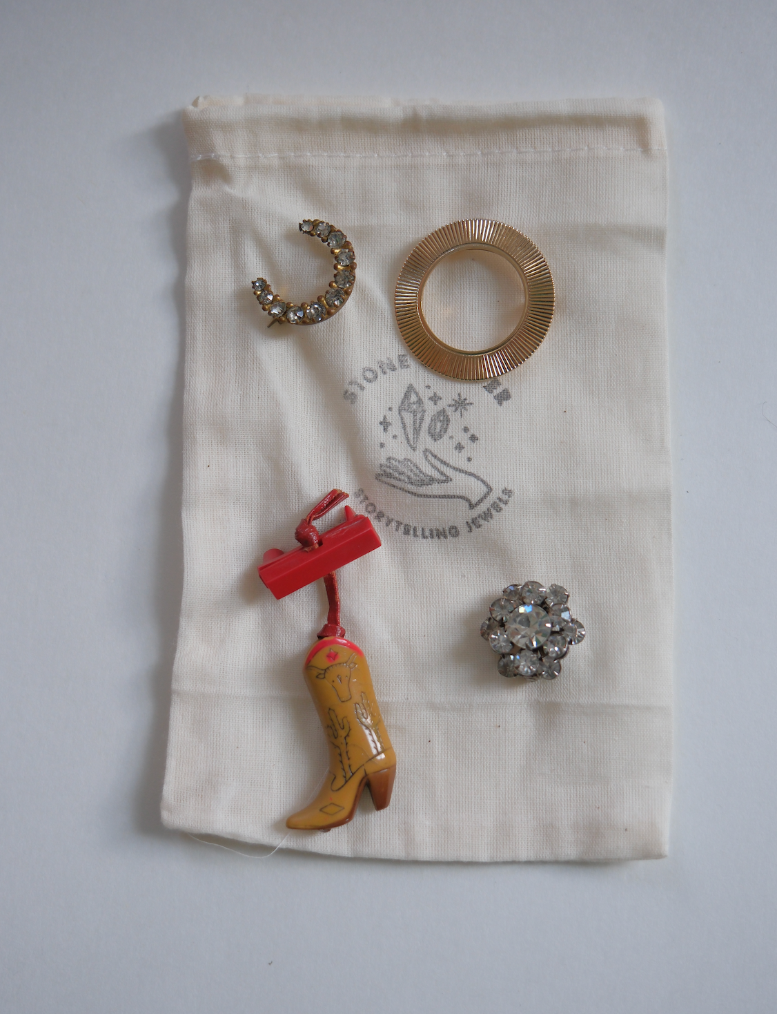 Vintage Rhinestone Cowboy Brooch Set - Stone Cooper