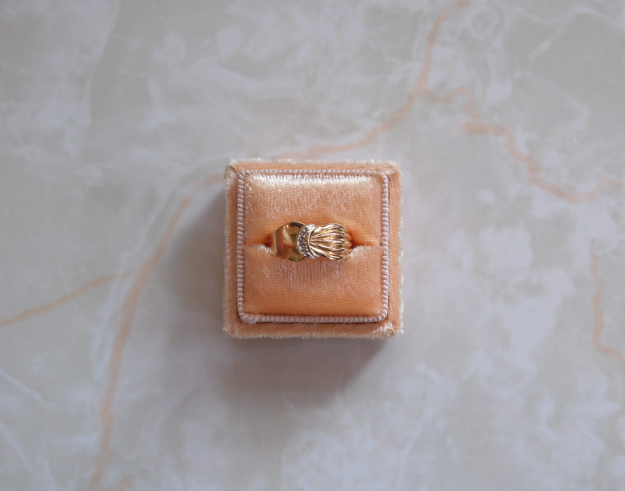 10K Vintage Diamond Moon Bow Ring (8.5) - Stone Cooper