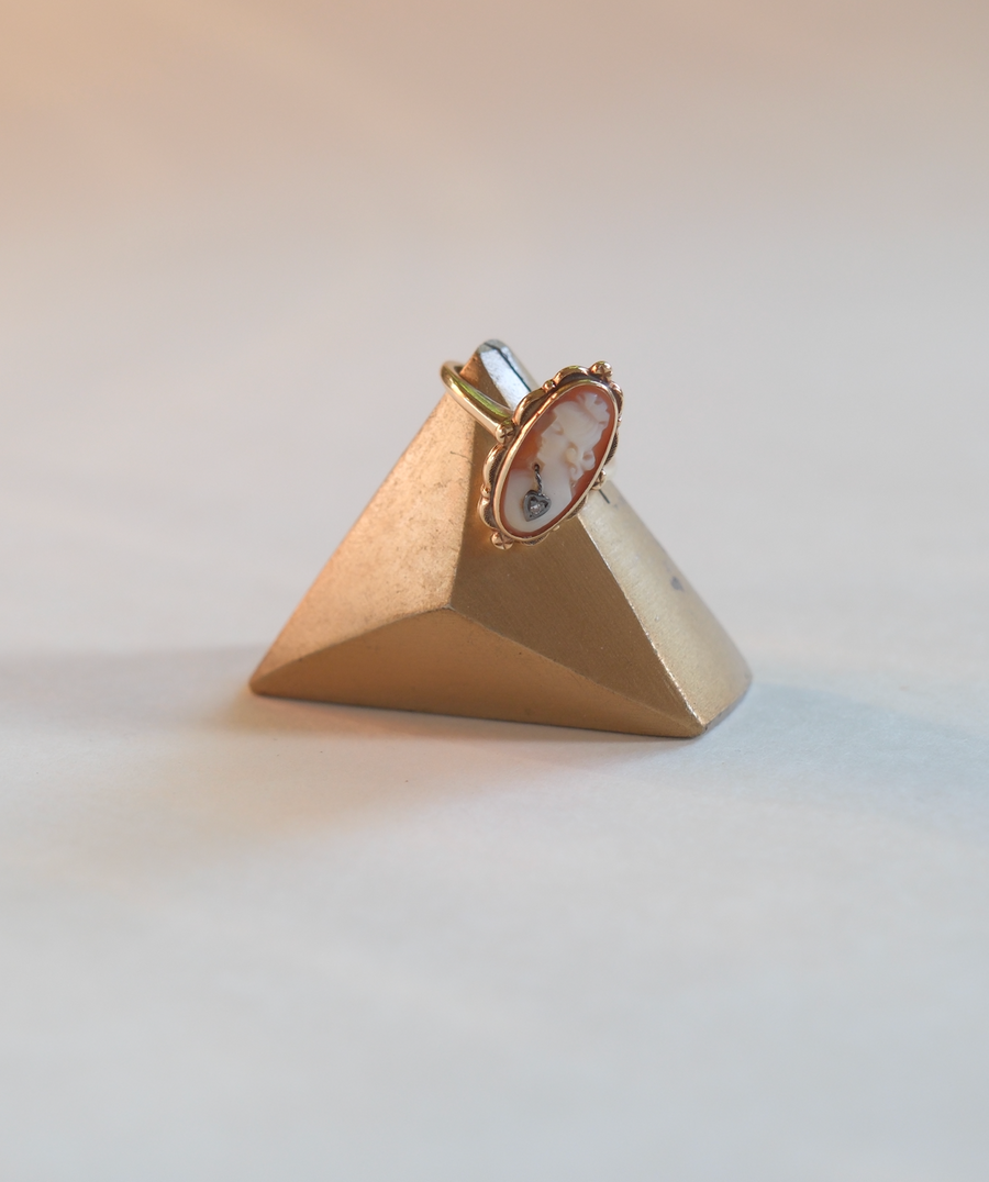 10K Cameo Diamond Ring (7)