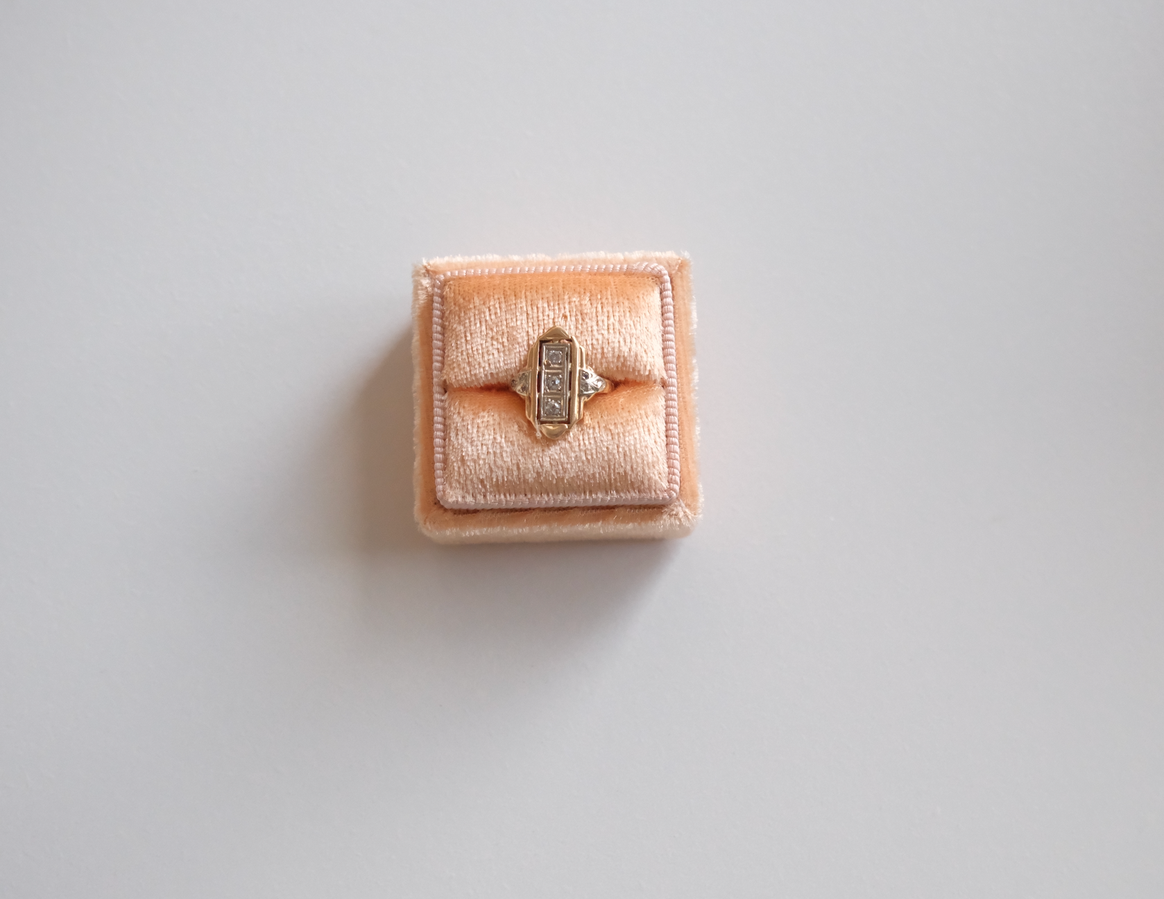 14K Two-Toned Deco Diamond Ring (4)
