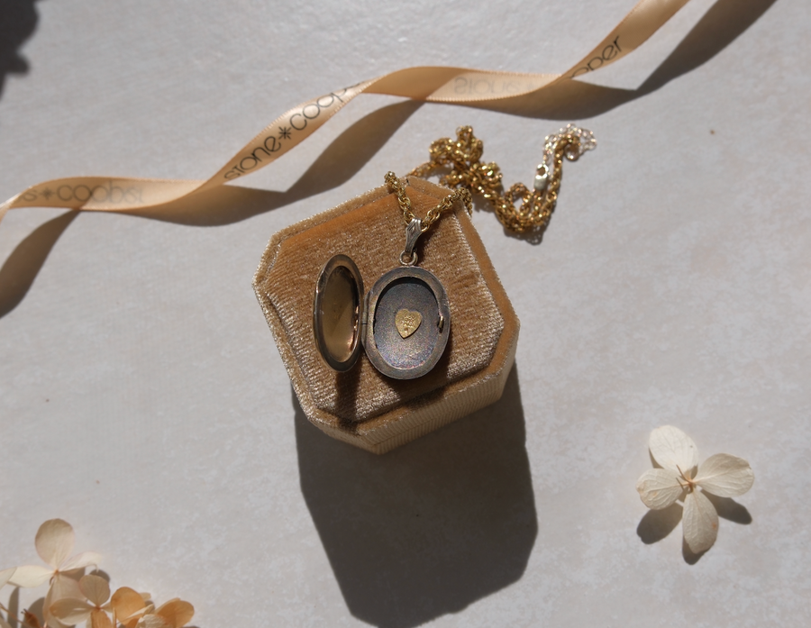 Blooma Gemstone Locket - Stone Cooper