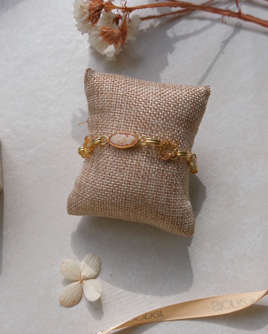 Maggie Cameo Filigree Bracelet - Stone Cooper