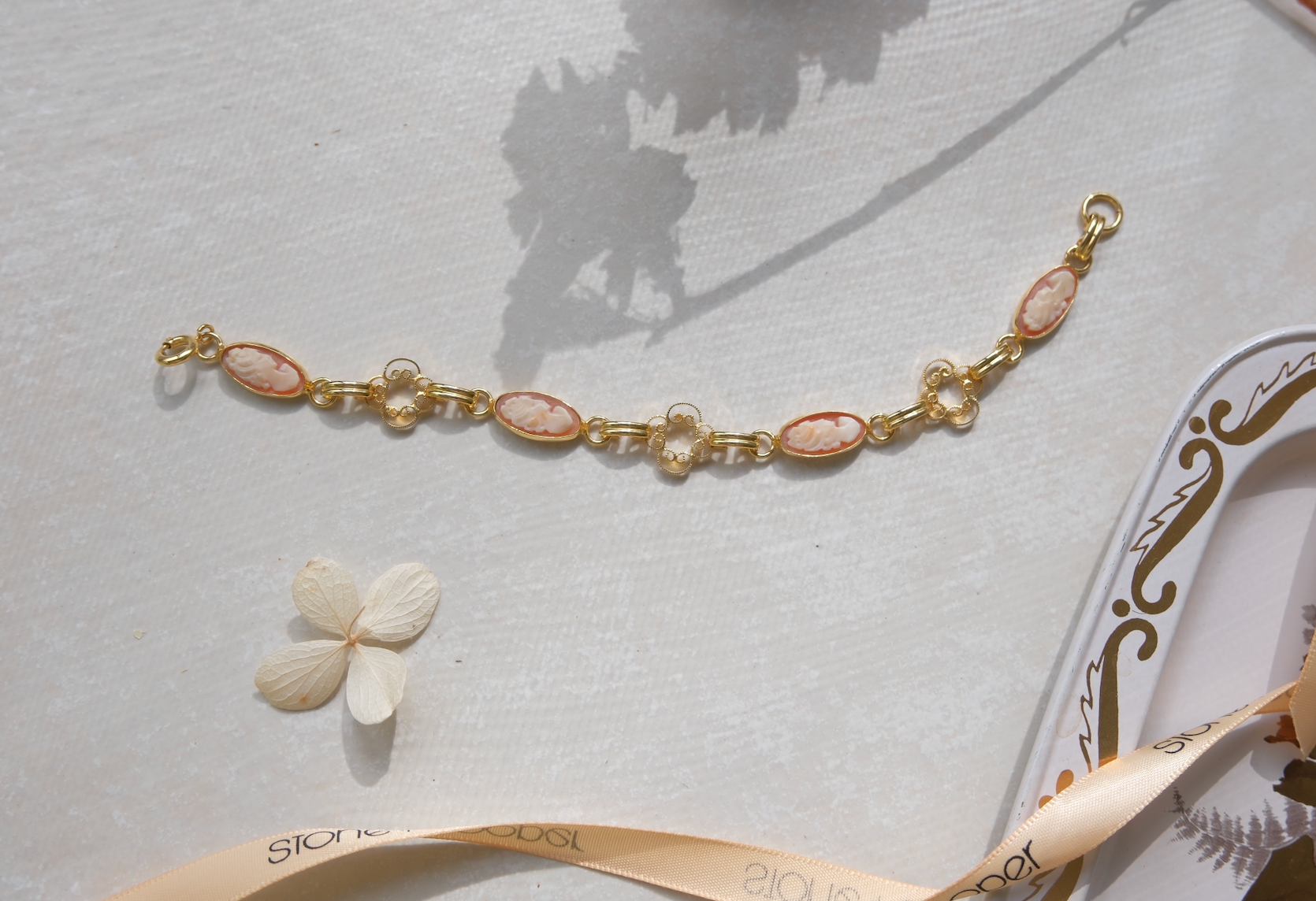 Maggie Cameo Filigree Bracelet - Stone Cooper