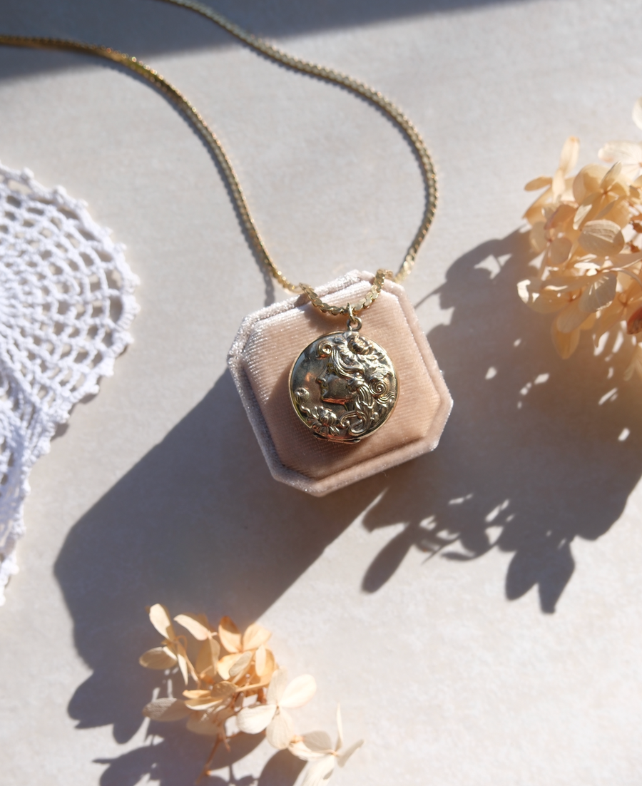 Filomena Repoussé Portrait Locket - Stone Cooper