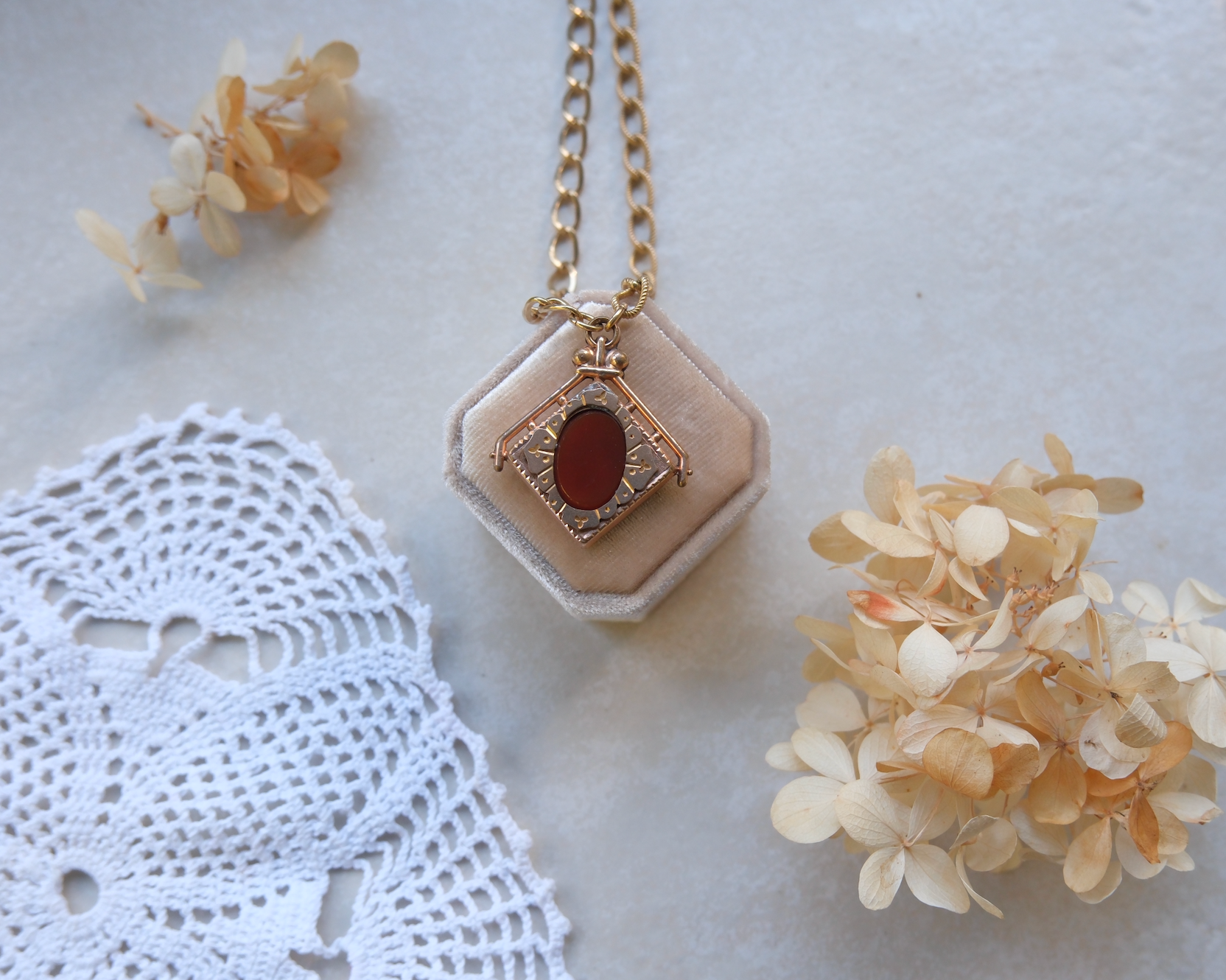 Winnie Reversible Fob Necklace - Stone Cooper