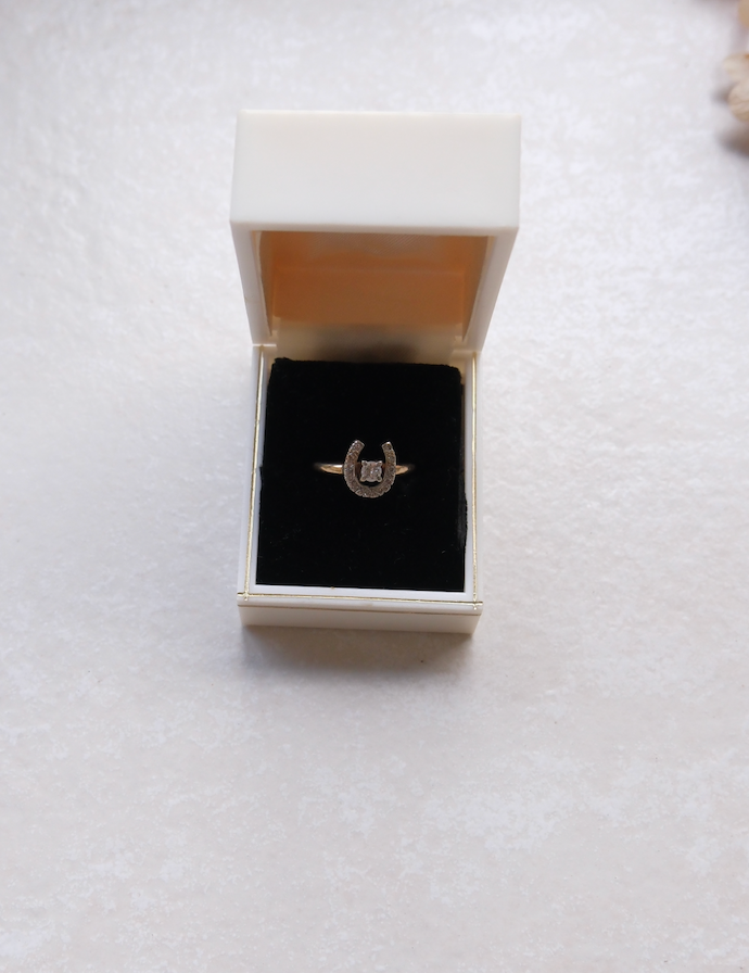 14K Diamond Horseshoe Henry Ring - size 7.25 - Stone Cooper