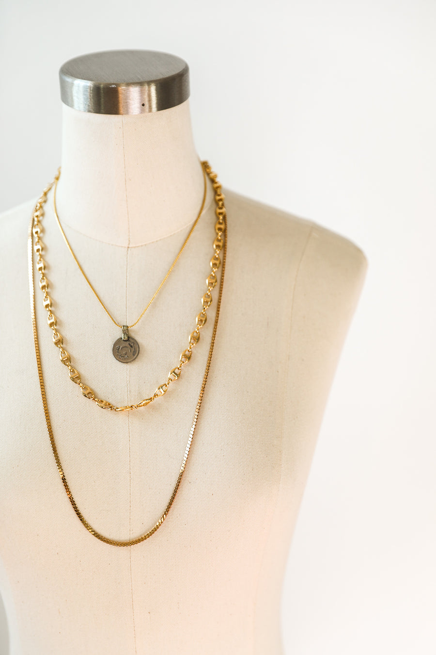 Gold Layers Essential Necklace Set