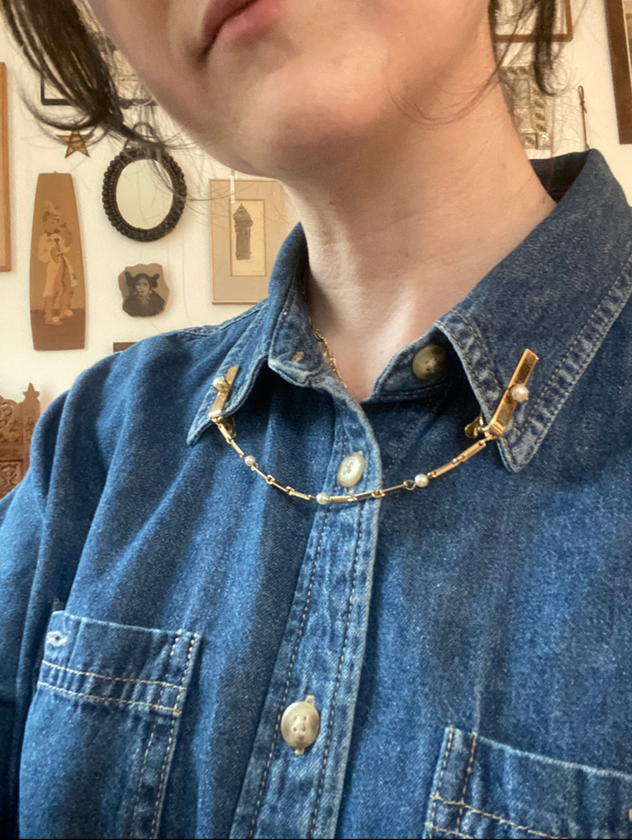 Pearl Victoria Collar-Clip